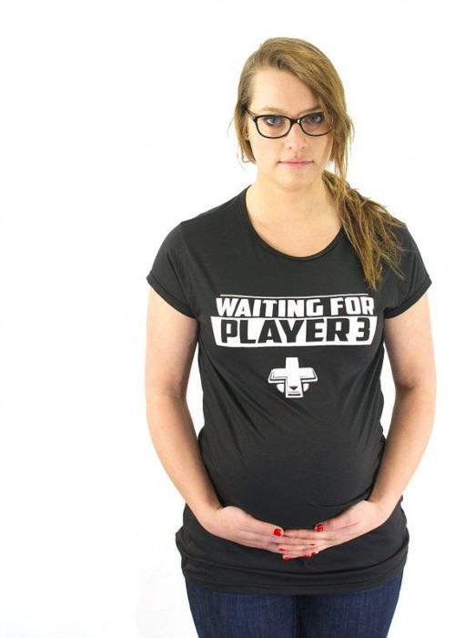 Waiting on Player 3 geek Maternity T-Shirt