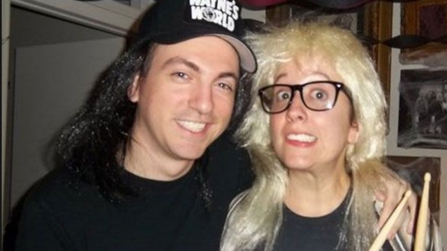 waynes world couples costume