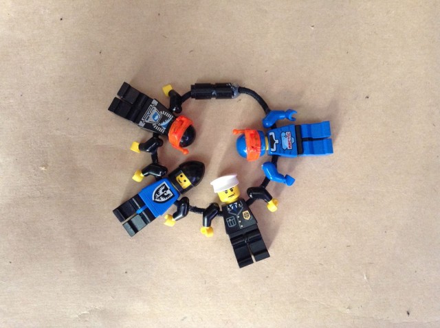 minifigbracelet-lego