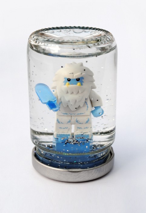 snowglobe-lego