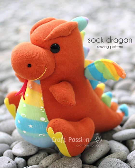 sock-dragon-02
