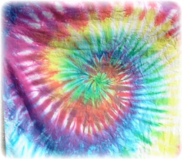 diy tie dye mickey shirt Designs 40 Colorful and DIY Fun Tie Dye