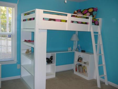 Loft-Bed