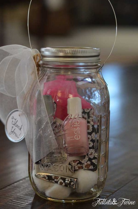 TidbitsTwine-Teacher-Appreciation-Mason-Jar-Manicure-Set-and-Light2