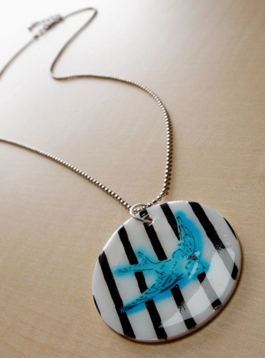 DIY-Shrinky-Dink-pendant-necklace