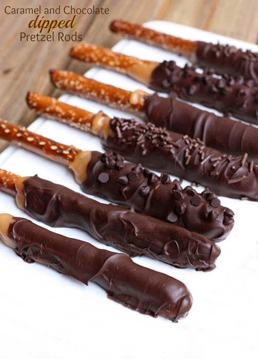 Caramel-Chocolate-Dipped-Pretzel-Rods1