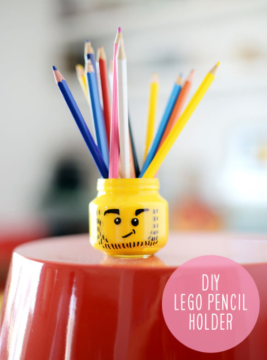 1-lego-pencil-holder