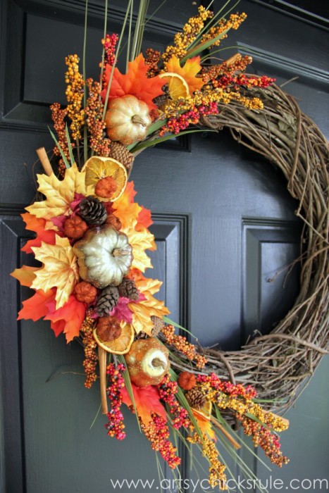 DIY-Fall-Wreath-Fall-Themed-Tour-Side-View-fall-falldecor-diy-artsychicksrule.com_-600x900