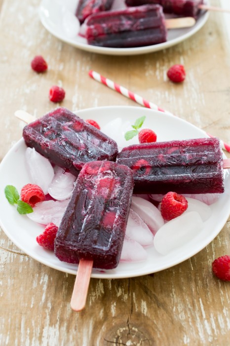 4 Ingredient Raspberry Sangria Popsicles