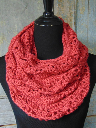 Rouge Infinity Scarf