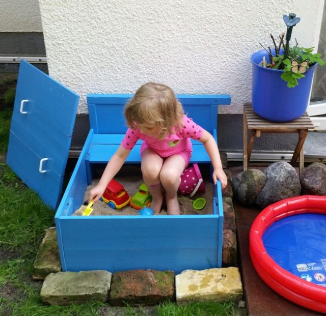 The Upcycled DIY Sandbox