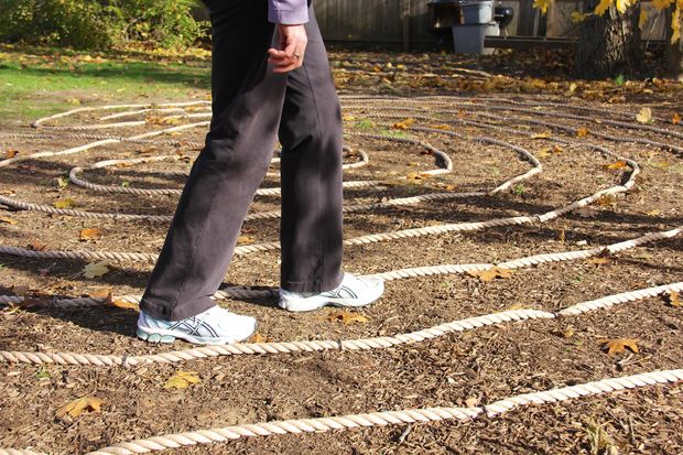 Build a Backyard Labyrinth