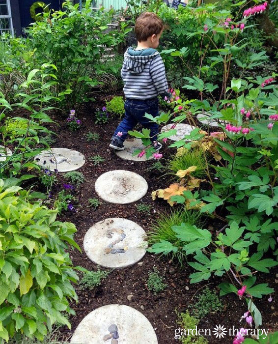 Hopscotch Garden Stepping Stones