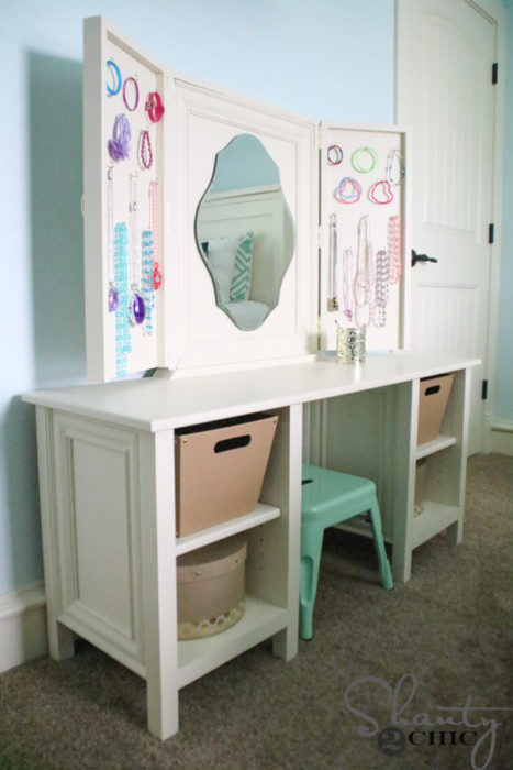 DIY Kids Vanity