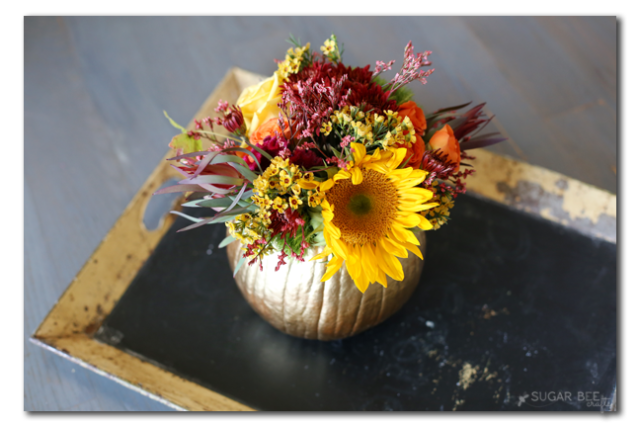 fall-pumpkin-floral-arrangement