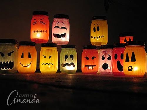 halloween-painted-jar-luminaries