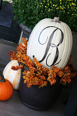 monogram-pumpkin-tutorial