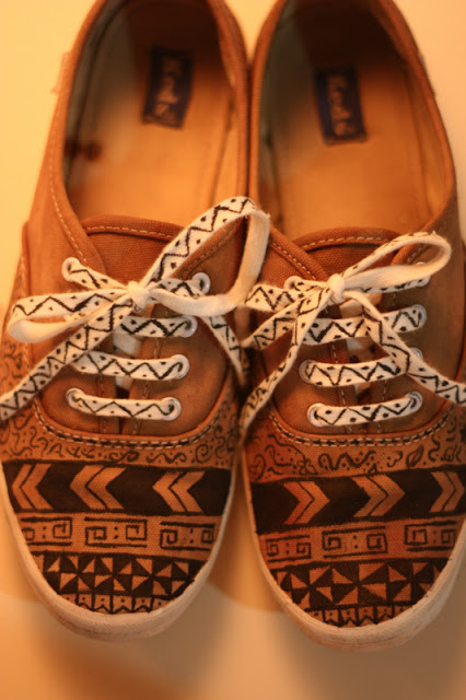 diy-tribal-shoes