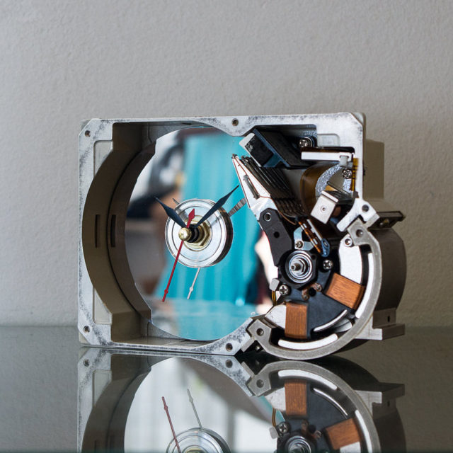 hard-drive-clock