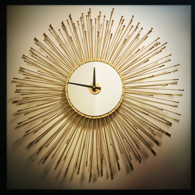 sunburst-wall-clock