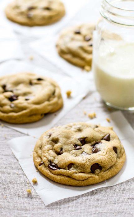 the-best-soft-chocolate-chip-cookies