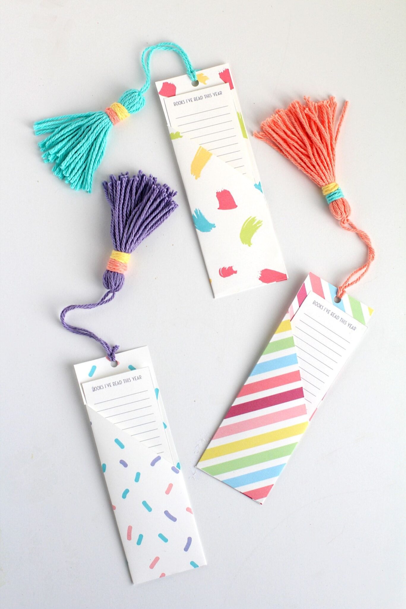 33 Fantastic DIY Bookmark Crafts